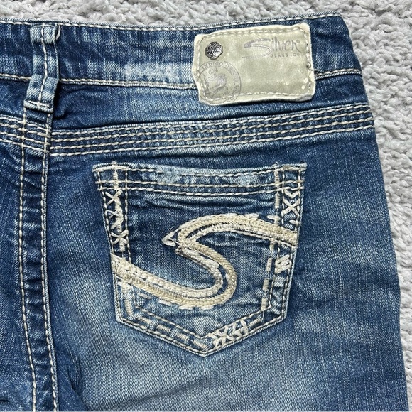 Silver Jeans Womens 29 Low Rise Capri Big Stitch Embroidered Pockets Casual - Picture 4 of 5